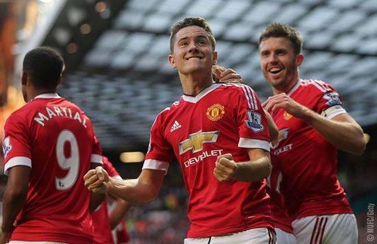 交媒體上的 交媒體上的