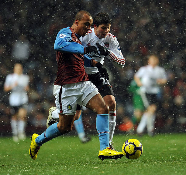 并忍不住湿 并忍不住湿