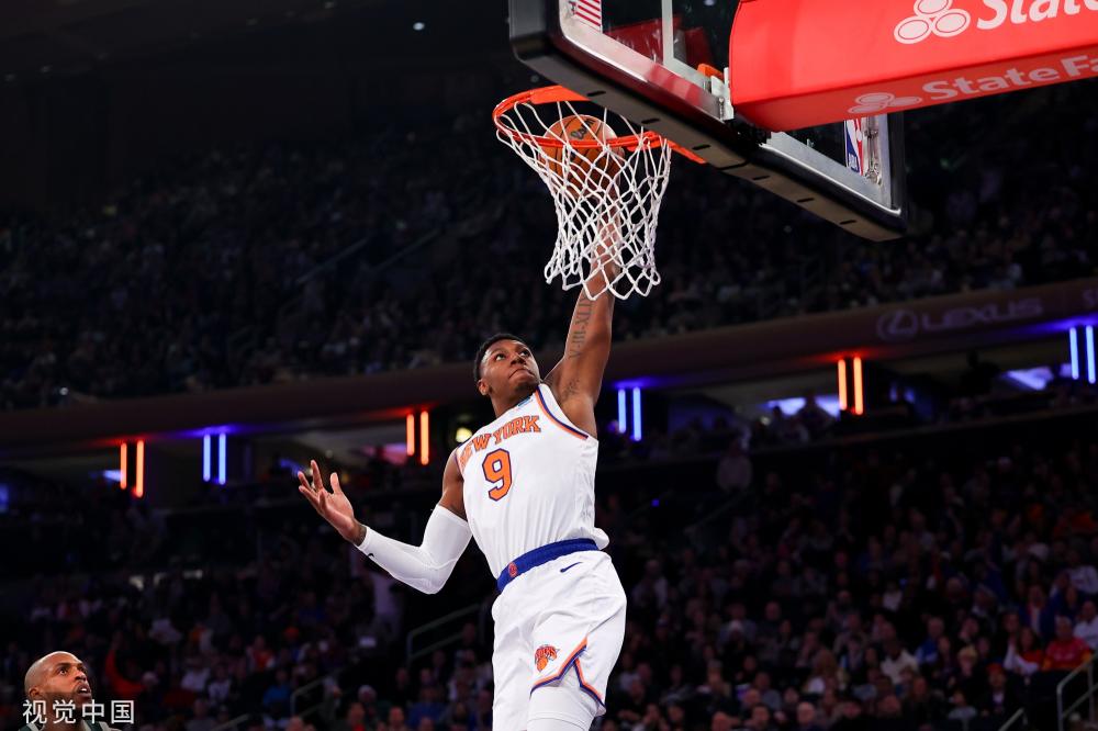 胜利的背后 胜利的背后